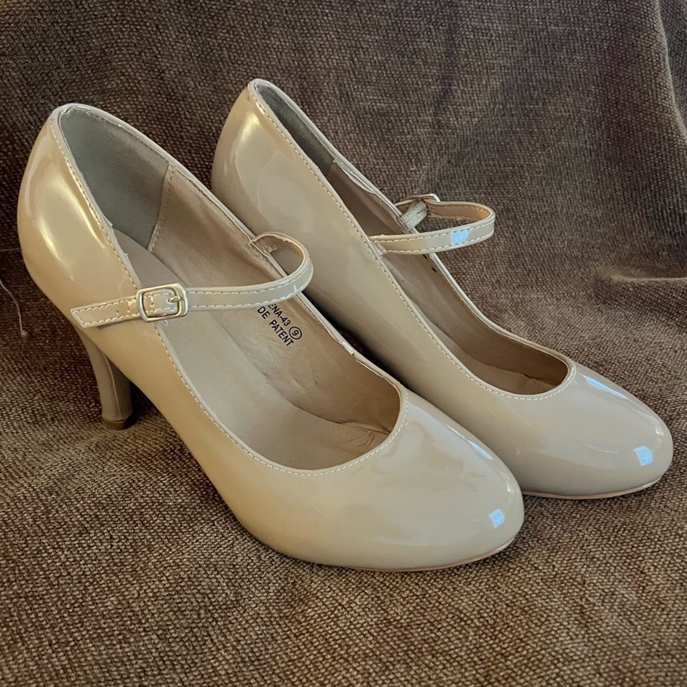 Bella Marie Nude Mary Jane Patent Heels